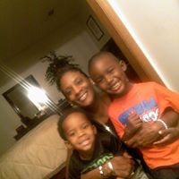 Stephanie Mathis Photo 37