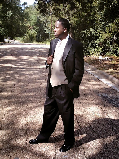 Troy Garner Photo 35