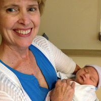 Lori Armstrong Photo 7