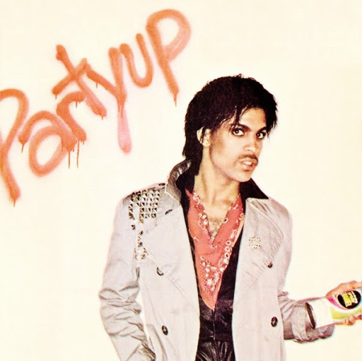 Sarah Blank Photo 39