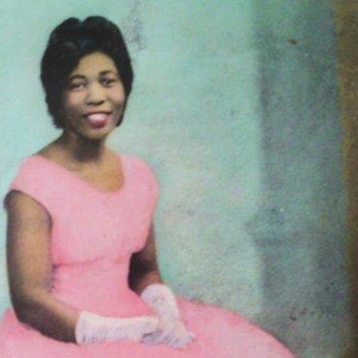 Delores Johnson Photo 24