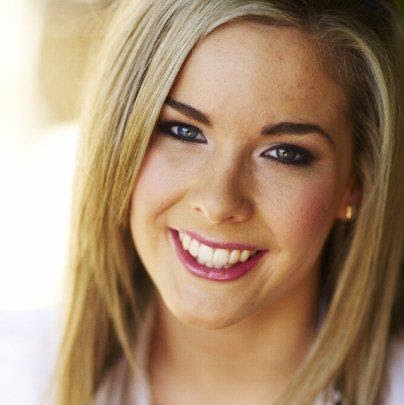 Elizabeth Avery Photo 20