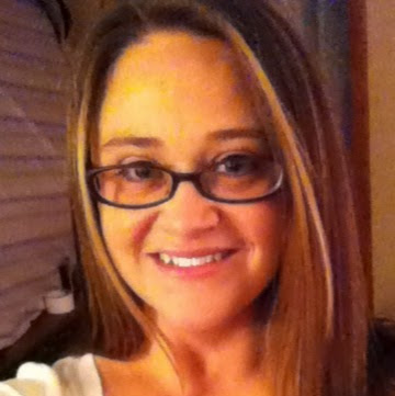 Erica Stone Photo 33