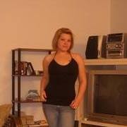 Stephanie Childs Photo 20