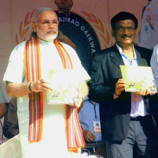 Kamlesh Amin Photo 8