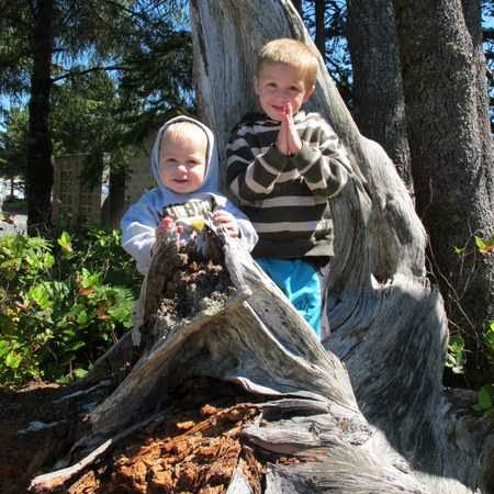 Kelly Morris Photo 44