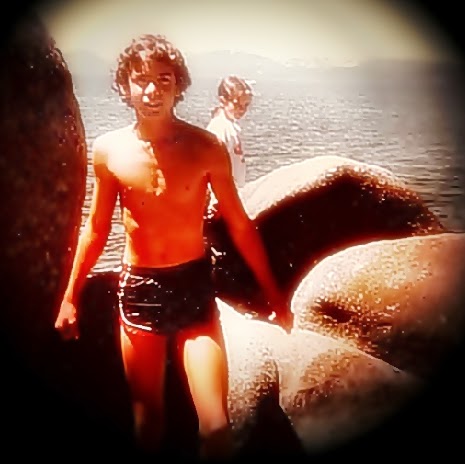 Ralph Mills Photo 30