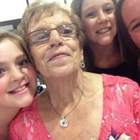 Joan Dunbar Photo 17