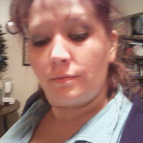 Elizabeth Roberts Photo 52