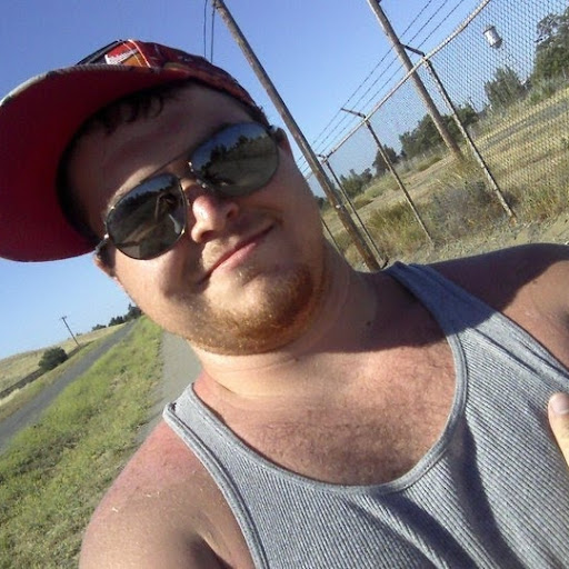 Ryan Maxwell Photo 30