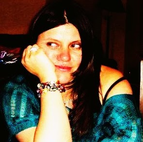 Angelica Fuentes Photo 28