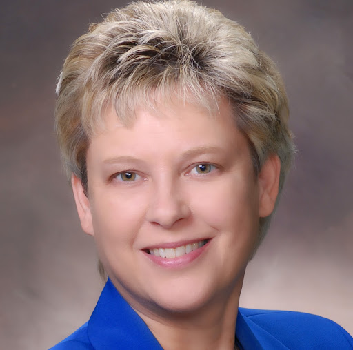 Julie Childs Photo 4