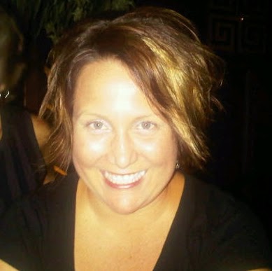 Elizabeth Sheridan Photo 12
