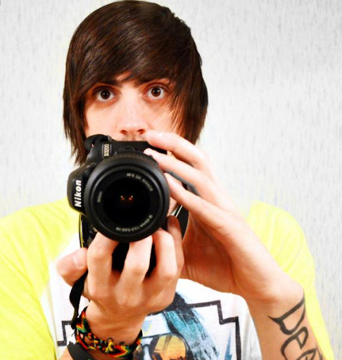 Cody Calhoun Photo 8