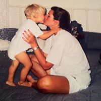 Julie Tharp Photo 13