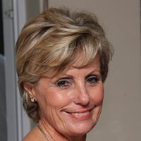 Anne Christie Photo 13