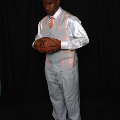Christopher Gaines Photo 44