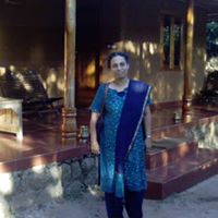 Beena Varghese Photo 6