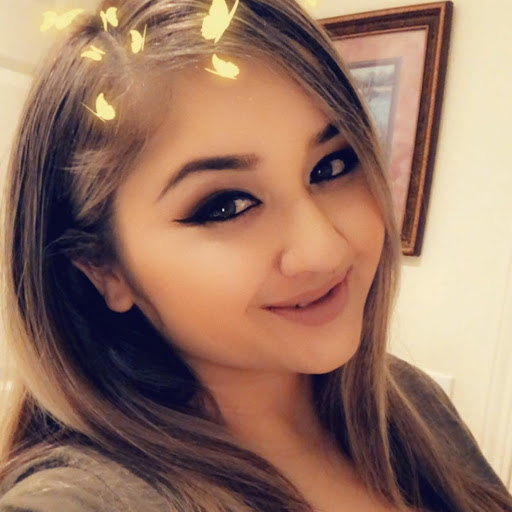 Michelle Chavez Photo 9