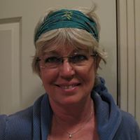 Suzanne Gregory Photo 8