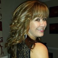 Lisa Hyland Photo 17