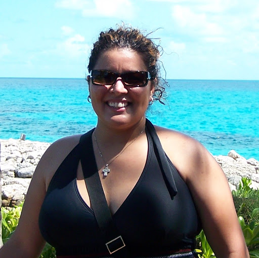 April Garner Photo 25