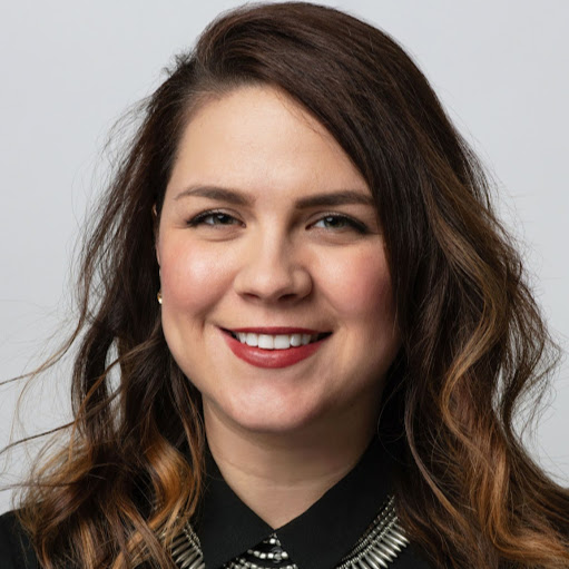 Erin Gardner Photo 5