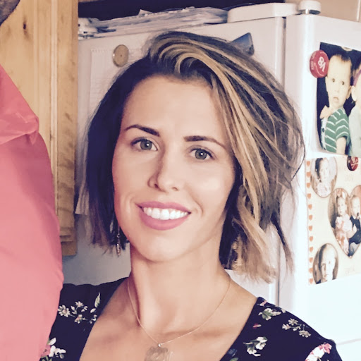 Martha Schultz Photo 17