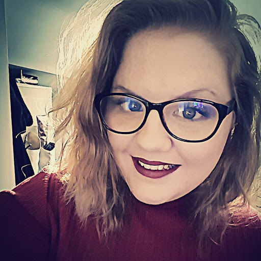 Samantha Turner Photo 12