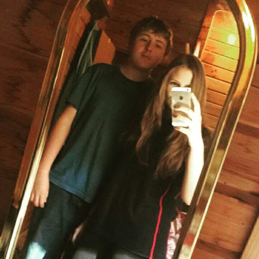 Eric Vaughan Photo 22