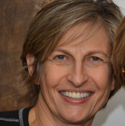 Susan Bloom Photo 40