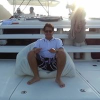 Rafael Angulo Photo 13