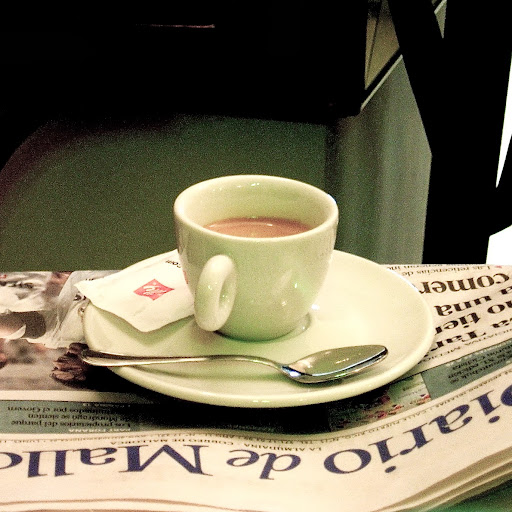 Laura Thompson Photo 7 Laura Thompson Photo 7