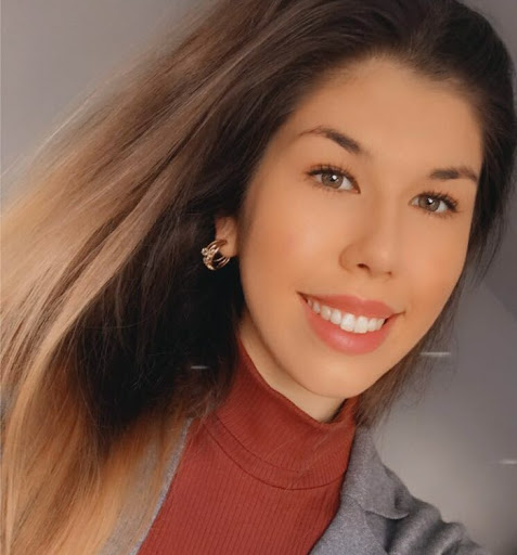 Lena Thomas Photo 6