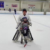 April Gibbs Photo 38