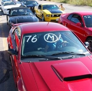 Lindsey Lowe Photo 29