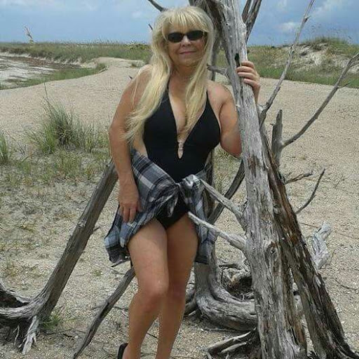 Cynthia Halstead Photo 12