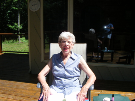 Shirley Anderson Photo 32