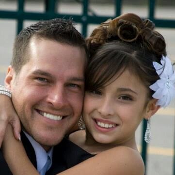 Robert Farrell Photo 48