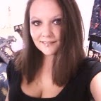 Amanda Davis Photo 50