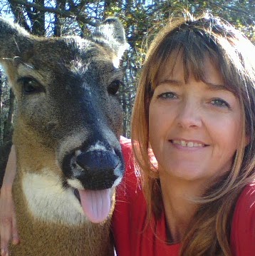 April Walters Photo 7