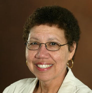 Carole Richardson Photo 38