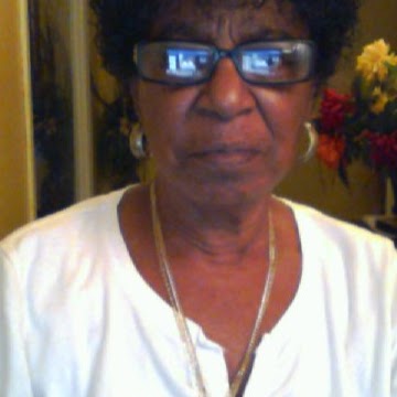 Carolyn Burns Photo 21