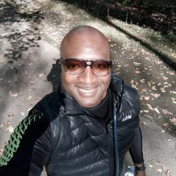 Derrick Hampton Photo 16