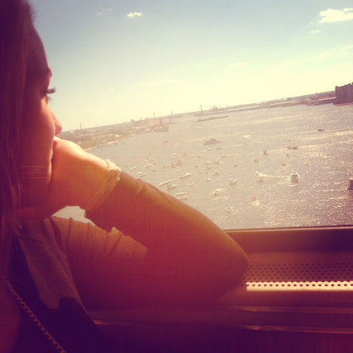 Kathryn Carter Photo 8