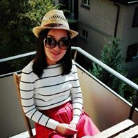 Huihui Wang Photo 10