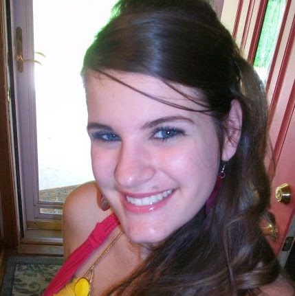 Sarah Cantrell Photo 16