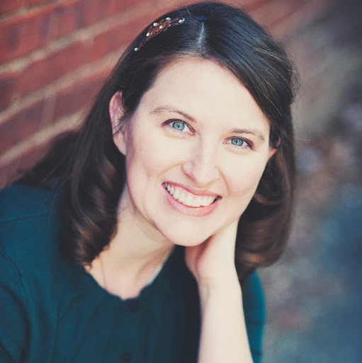 Catherine Larson Photo 46