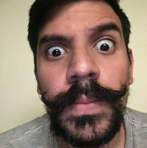 Alfredo Crespo Photo 4