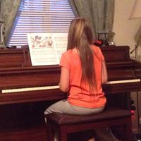 April Ballew Photo 8